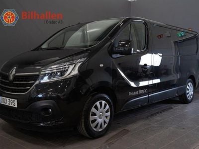 Svart Begagnad 2021 Renault Trafic Minibuss | 199 000 kr (Marknadspris)