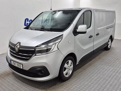 Silver metallic Begagnad 2022 Renault Trafic Minibuss | 239 000 kr