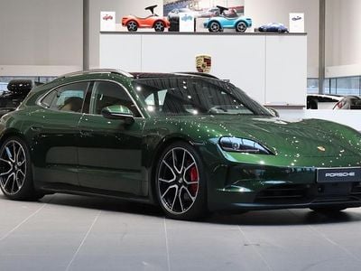 Grön Begagnad 2025 Porsche Taycan 4S Sport Turismo Sedan | 1 169 000 kr (Bra pris)