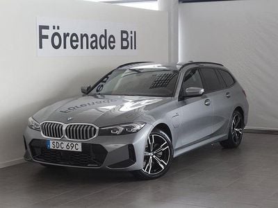 BMW 330e