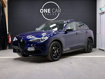 Begagnad Alfa Romeo Stelvio Tech Edition 280 HK (205 kW) 2019 Blå SUV