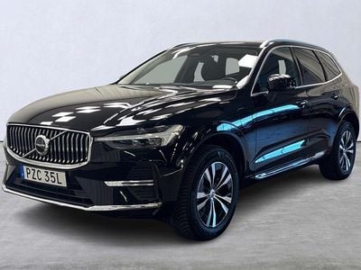 Begagnad Volvo XC60 Core 355 HK (261 kW) 2023 Svart SUV