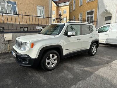 begagnad Jeep Renegade 1.4 Limited / V-hjul / Nybesiktigad