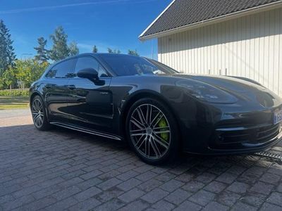 begagnad Porsche Panamera 4 E-Hybrid Sport Turismo PDK Euro 6