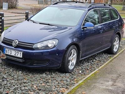 Begagnad 2011 VW Golf VI Halvkombi | 44 900 kr (Marknadspris)