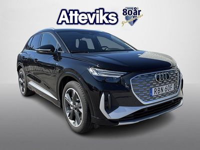 Svart Begagnad 2025 Audi Q4 e-tron S-Line SUV | 649 000 kr