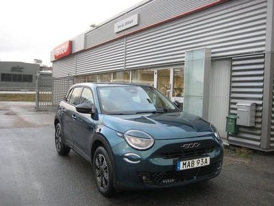 Blå Ny 2025 Fiat 600 Icon SUV | 299 800 kr