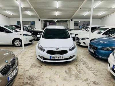 Vit Begagnad 2012 Kia Ceed Sportswagon Kombi | 84 900 kr (Marknadspris)