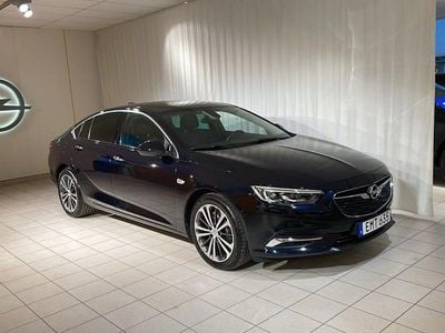 Blå Begagnad 2018 Opel Insignia Sport Halvkombi | 199 000 kr (Dyr)