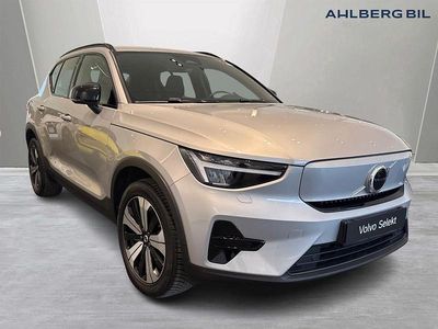 Begagnad Volvo XC40 Single Motor 175 kW (238 HK) 2022 Silver SUV