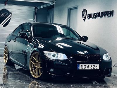 begagnad BMW 320 i Coupé M Sport |Gps|Automat|Nybesiktigad|20``| 2013, Sportkupé