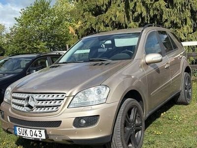 Mercedes ML320