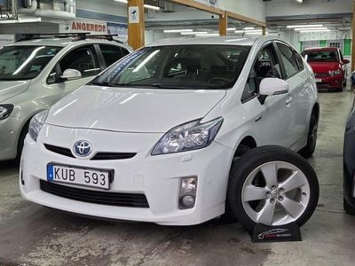 Vit Begagnad 2010 Toyota Prius Halvkombi | 89 999 kr (Lite dyr)