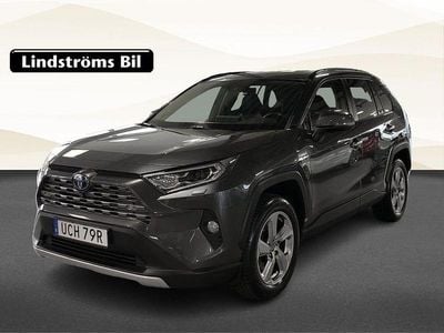 Mörkgrå Begagnad 2019 Toyota RAV4 Hybrid Executive SUV | 309 000 kr (Marknadspris)