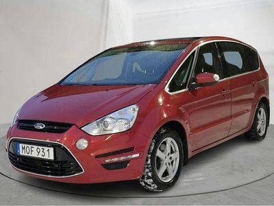 Röd Begagnad 2015 Ford S-MAX S Minibuss | 103 000 kr (Marknadspris)