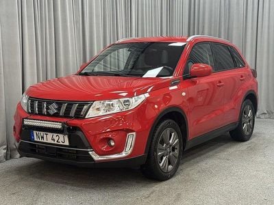 Röd Begagnad 2019 Suzuki Vitara SUV | 129 900 kr (Marknadspris)