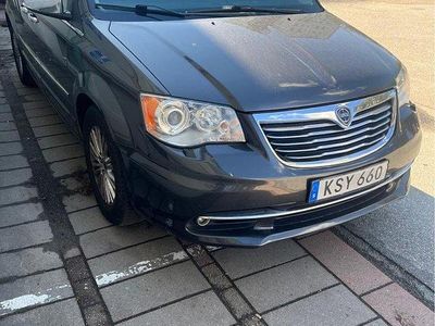 Lancia Voyager
