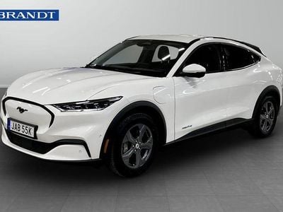Vit Begagnad 2022 Ford Mustang Mach-E Standard Range SUV | 339 900 kr (Bra pris)