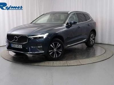 Mörkblå Begagnad 2022 Volvo XC60 Core SUV | 449 900 kr (Marknadspris)