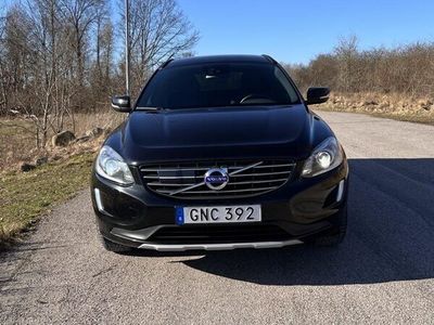 begagnad Volvo XC60 D4 AWD Geartronic Classic, Momentum Euro 6