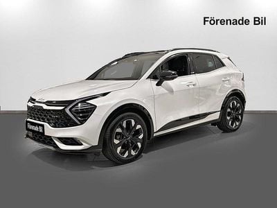 Vit Begagnad 2022 Kia Sportage GT-Line SUV | 369 000 kr (Marknadspris)