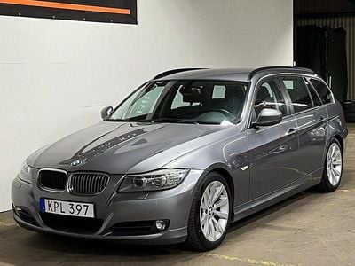 Gråmet Begagnad 2010 BMW 325 Comfort Edition Kombi | 82 900 kr (Marknadspris)