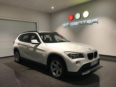 Vit Begagnad 2011 BMW X1 SUV | 154 900 kr (Lite dyr)