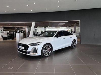 Glaciärvit metallic Ny 2025 Audi A5 Edition .1 Kombi | 838 500 kr