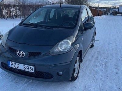 Begagnad Toyota Aygo 68 HK (50 kW) 2007 Halvkombi