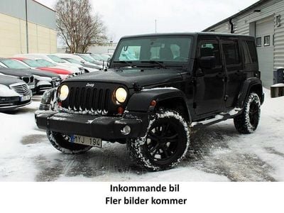 Begagnad Jeep Wrangler Unlimited 200 HK (147 kW) 2012 Svart SUV