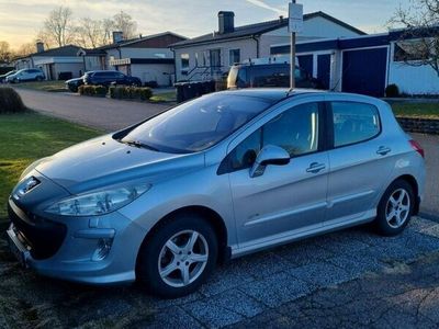 begagnad Peugeot 308 5-dörrar 1.6 Bioflex. Panorama