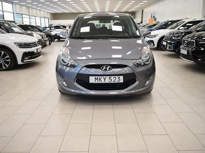 Grå Begagnad 2014 Hyundai ix20 Premium Halvkombi | 79 900 kr (Marknadspris)