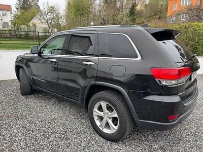 Svart metallic Begagnad 2014 Jeep Grand Cherokee SUV | 129 000 kr