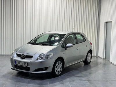 Silver Begagnad 2007 Toyota Auris Halvkombi | 79 900 kr (Lite dyr)