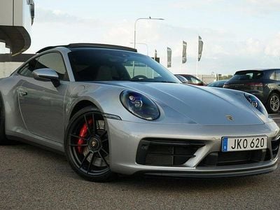 Porsche 911 Carrera GTS