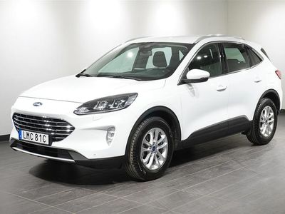 Vit Begagnad 2022 Ford Kuga Titanium SUV | 198 800 kr (Marknadspris)