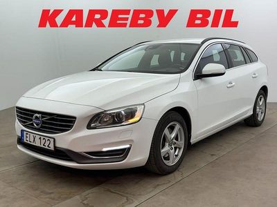 Vit Begagnad 2014 Volvo V60 Momentum Kombi | 98 900 kr (Marknadspris)