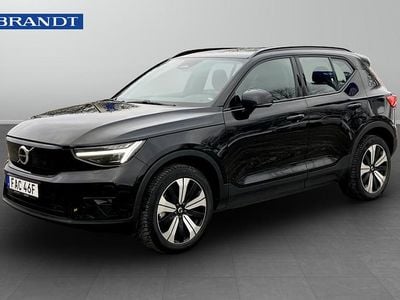 Svart Begagnad 2023 Volvo XC40 Single Motor SUV | 354 900 kr (Marknadspris)