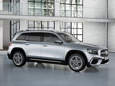 Mercedes GLB220