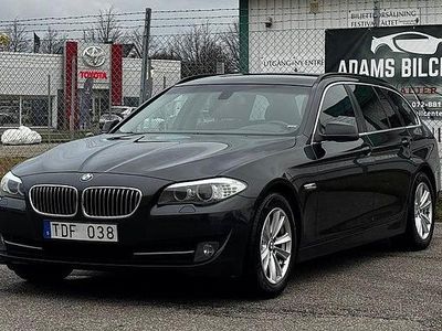 Grå Begagnad 2011 BMW 520 Kombi | 94 800 kr (Marknadspris)