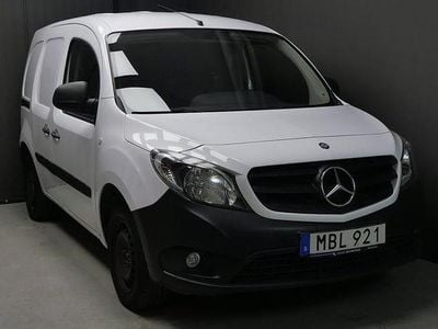 Vit Begagnad 2019 Mercedes Citan 109 Van | 99 800 kr (Marknadspris)