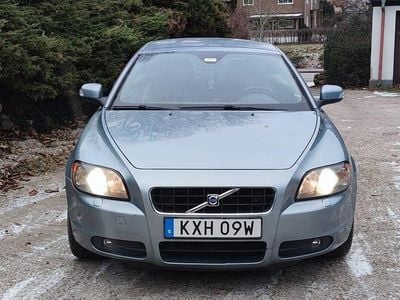 Begagnad Volvo C70 Momentum 180 HK (132 kW) 2008 Blå Cab
