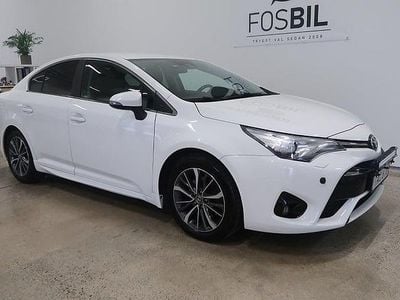 Begagnad Toyota Avensis Active 143 HK (105 kW) 2016 Vit Sedan