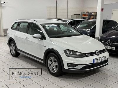 Vit Begagnad 2016 VW Golf VII Kombi | 132 900 kr (Bra pris)