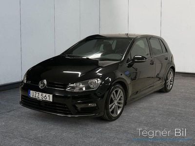 Svart Begagnad 2015 VW Golf VII R-line Halvkombi | 124 700 kr (Marknadspris)
