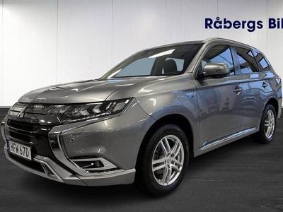 Begagnad Mitsubishi Outlander 224 HK (164 kW) 2020 Grå SUV