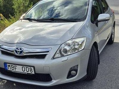 Toyota Auris Hybrid
