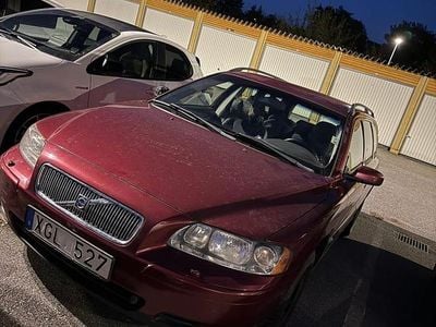 Begagnad 2006 Volvo V70 Kombi | 29 500 kr (Marknadspris)