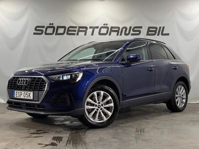 Blå Begagnad 2022 Audi Q3 SUV | 299 900 kr