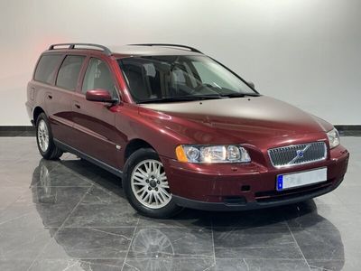 begagnad Volvo V70 2.4 140HK BUSINESS AUTOMAT NYBESIKTAD FRÅN 499:-